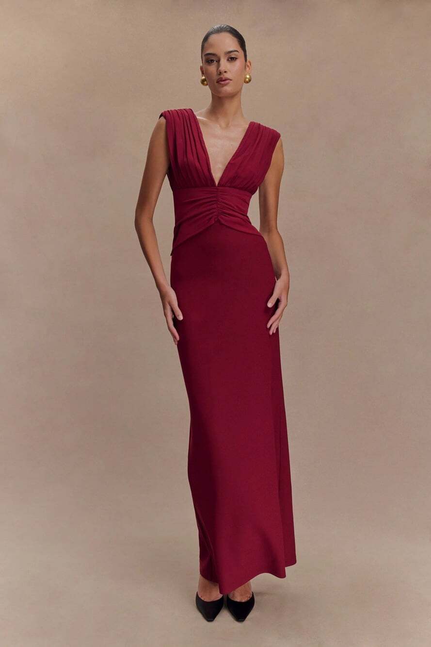 NWT Meshki Monique Maxi Dress Plum  XS Formal Bridesmaid Prom Burgundy V Neck